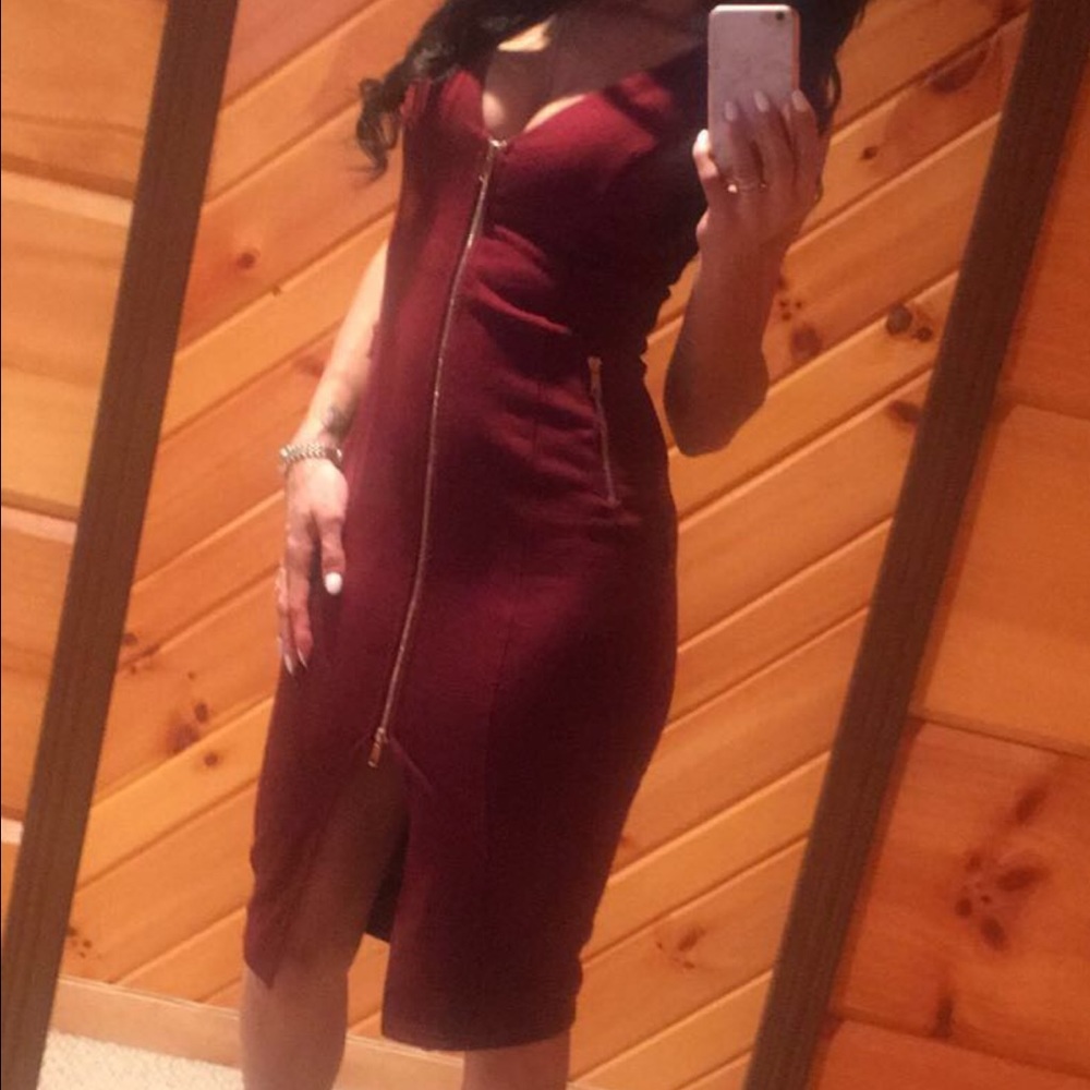 NWT ‼️ Windsor | Midi Dress - Picture 5 of 6